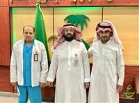 المشرف على العنايات بوزارة الصحة يزور مستشفى ظهران